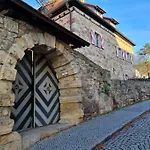 In Schoner Burganlage * Jena