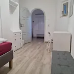 Apartament In Schoner Burganlage *
