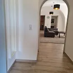In Schoner Burganlage *