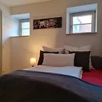 In Schoner Burganlage Apartament Jena