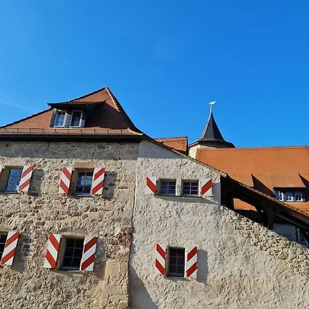 公寓 In Schoner Burganlage