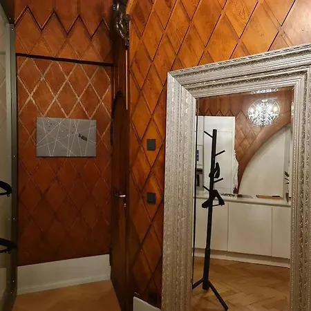 Apartment In Schoner Burganlage Jena