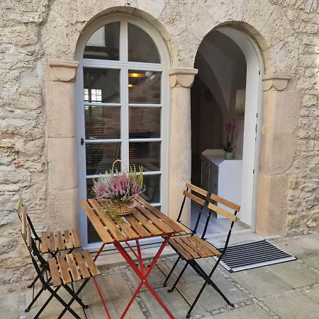 Exklusives Appartement im schöner Burganlage * Jena