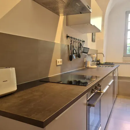 In Schoner Burganlage Lägenhet *