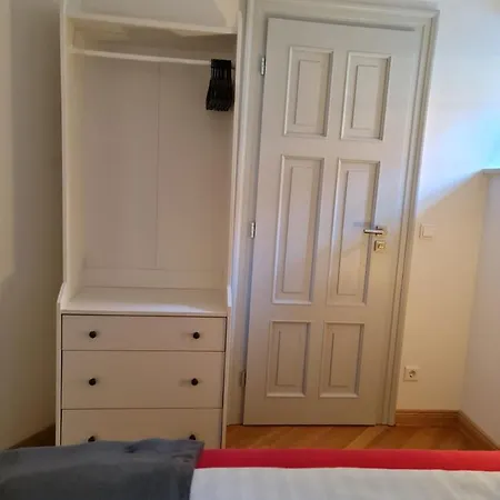 In Schoner Burganlage Lägenhet Jena