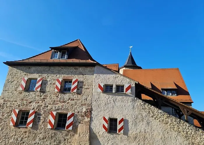 Apartment Exklusives Im Schöner Burganlage