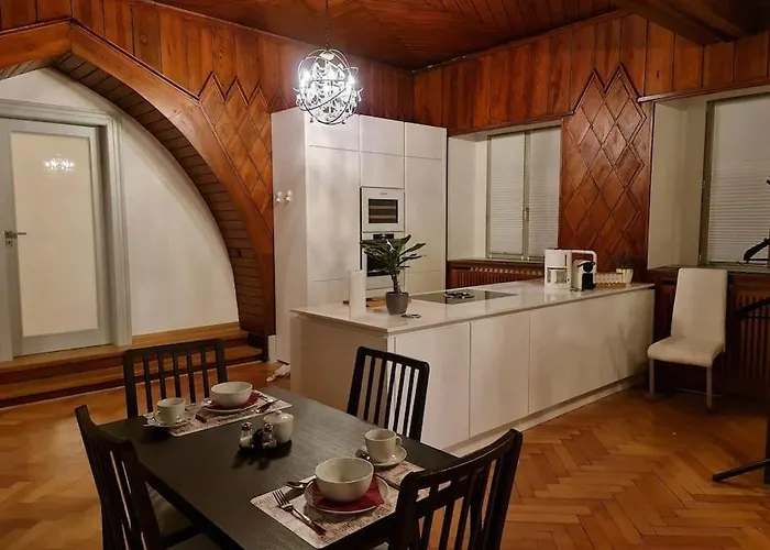 In Schoner Burganlage * 耶拿