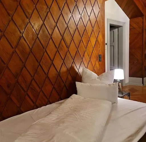 Exklusives Im Schöner Burganlage Apartment Jena