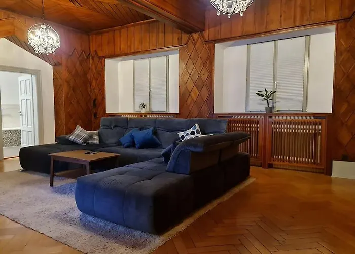 Exklusives Im Schöner Burganlage Apartment Jena