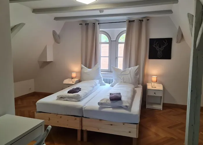 Exklusives Im Schöner Burganlage Apartment *