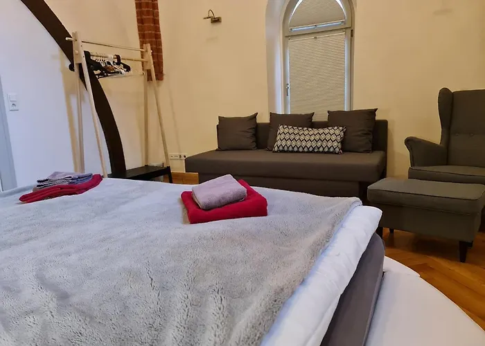 Apartment Exklusives Im Schöner Burganlage *